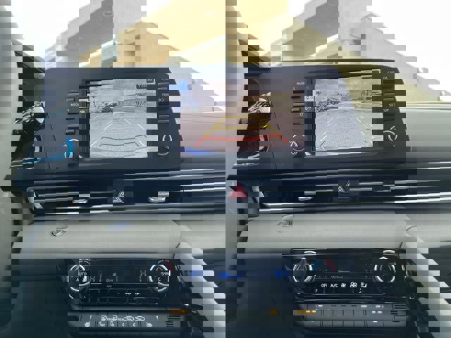 New 2026 Hyundai Elantra SEL Sport Premium image 9