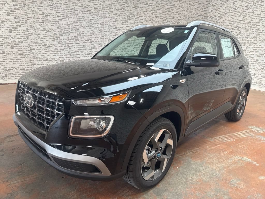 New 2026 Hyundai Venue SEL FWD image 3
