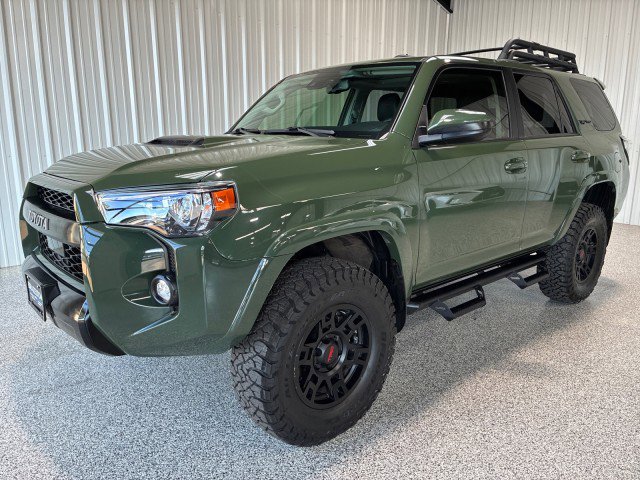 Used 2020 Toyota 4Runner TRD Off-Road Premium image 1