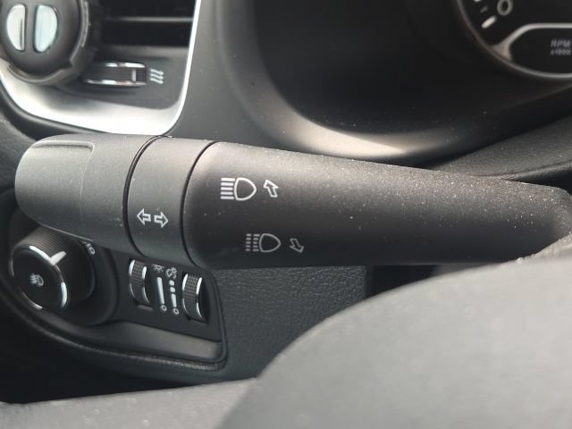 Used 2021 Jeep Renegade Latitude w/ Convenience Group AWD/4WD image 37