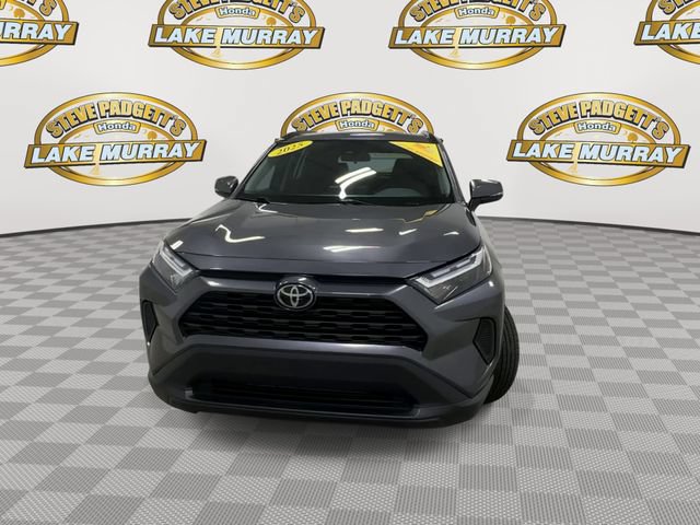 Used 2025 Toyota RAV4 XLE FWD image 7