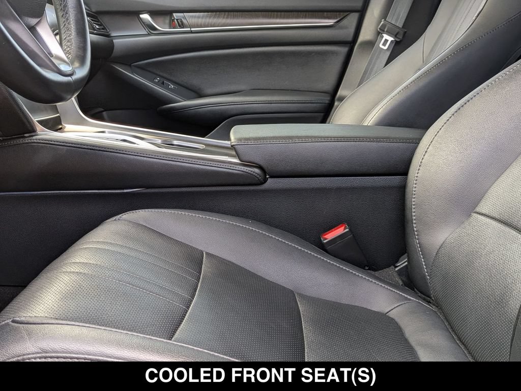 Used 2020 Honda Accord Touring image 18