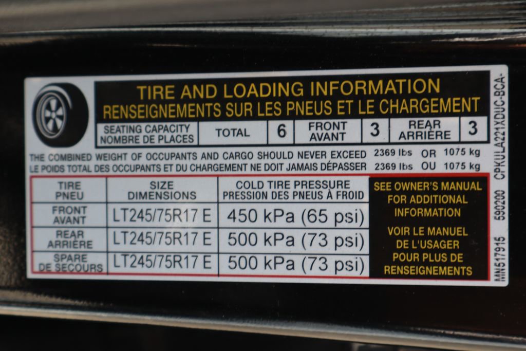 Used 2021 Nissan Titan S w/ HD Front GAWR Package AWD/4WD image 49