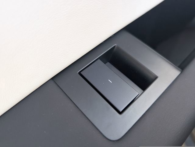 Used 2024 Tesla Cybertruck Cyberbeast image 13