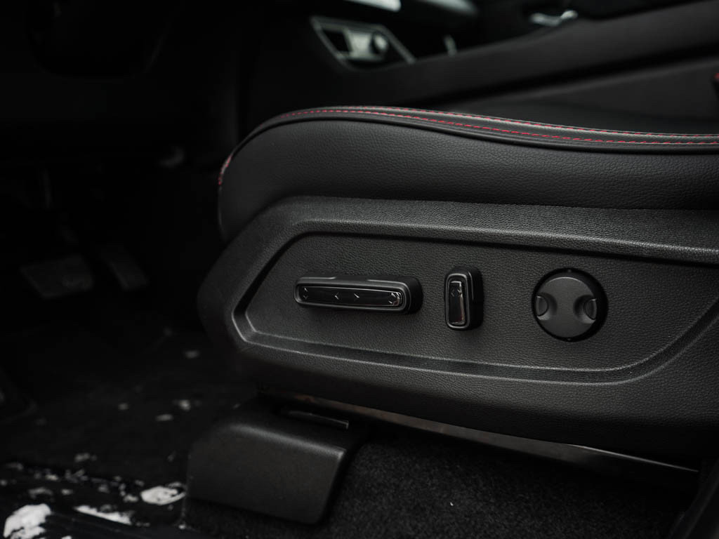 New 2026 Honda Pilot Black Edition image 19