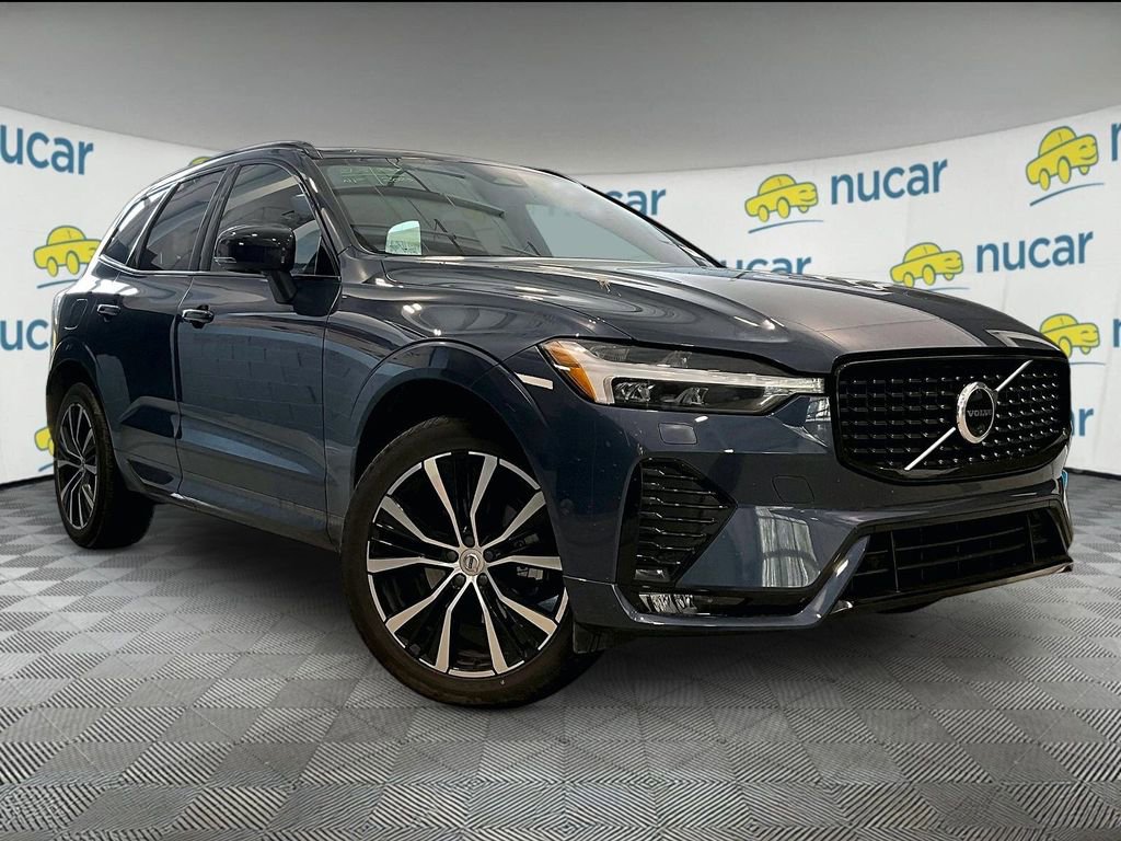 Used 2025 Volvo XC60 B5 Plus w/ Climate Package