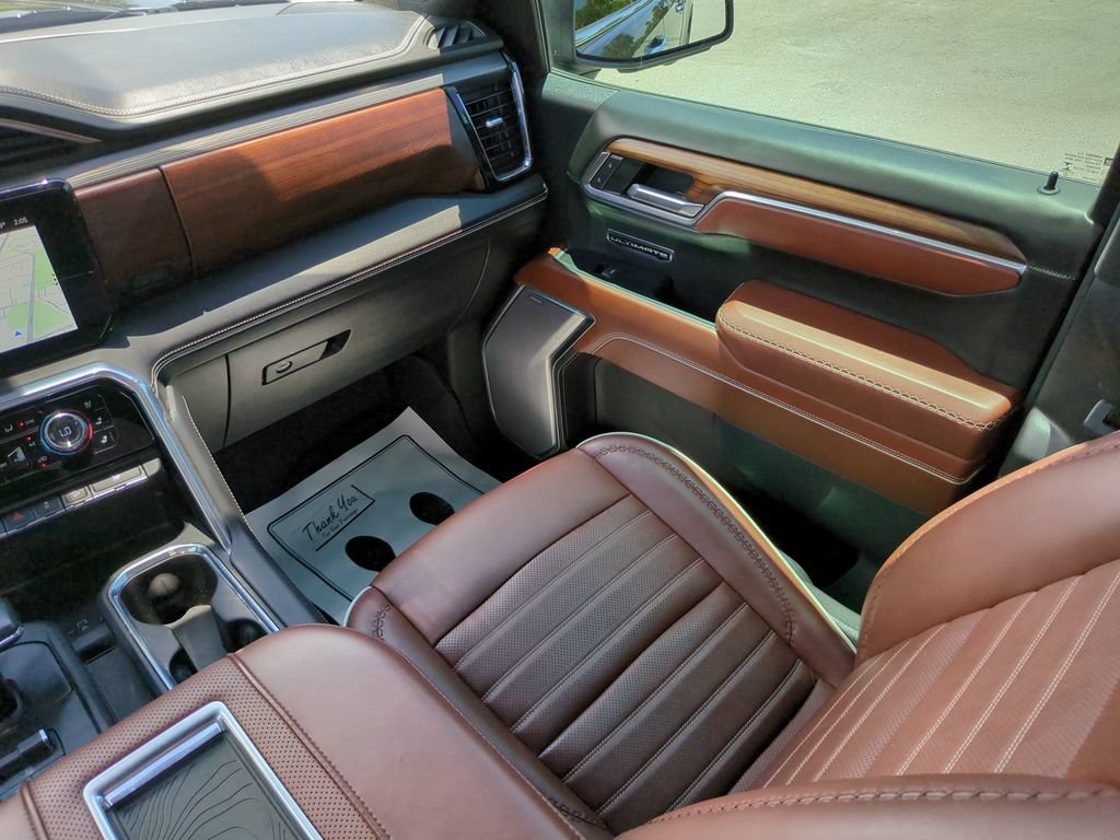Used 2022 GMC Sierra 1500 Denali Ultimate AWD/4WD image 18