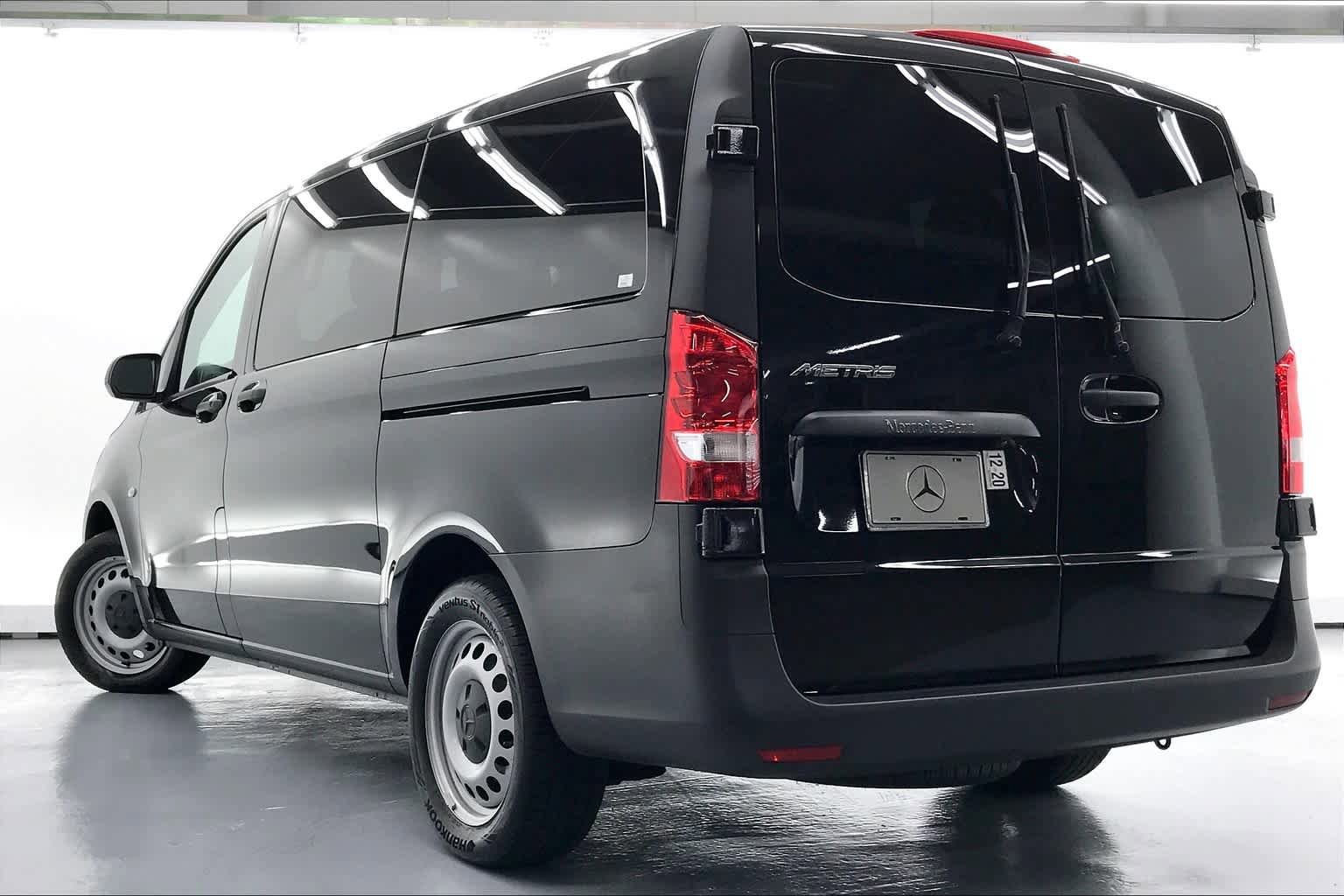 Used 2019 Mercedes-Benz Metris Passenger image 10