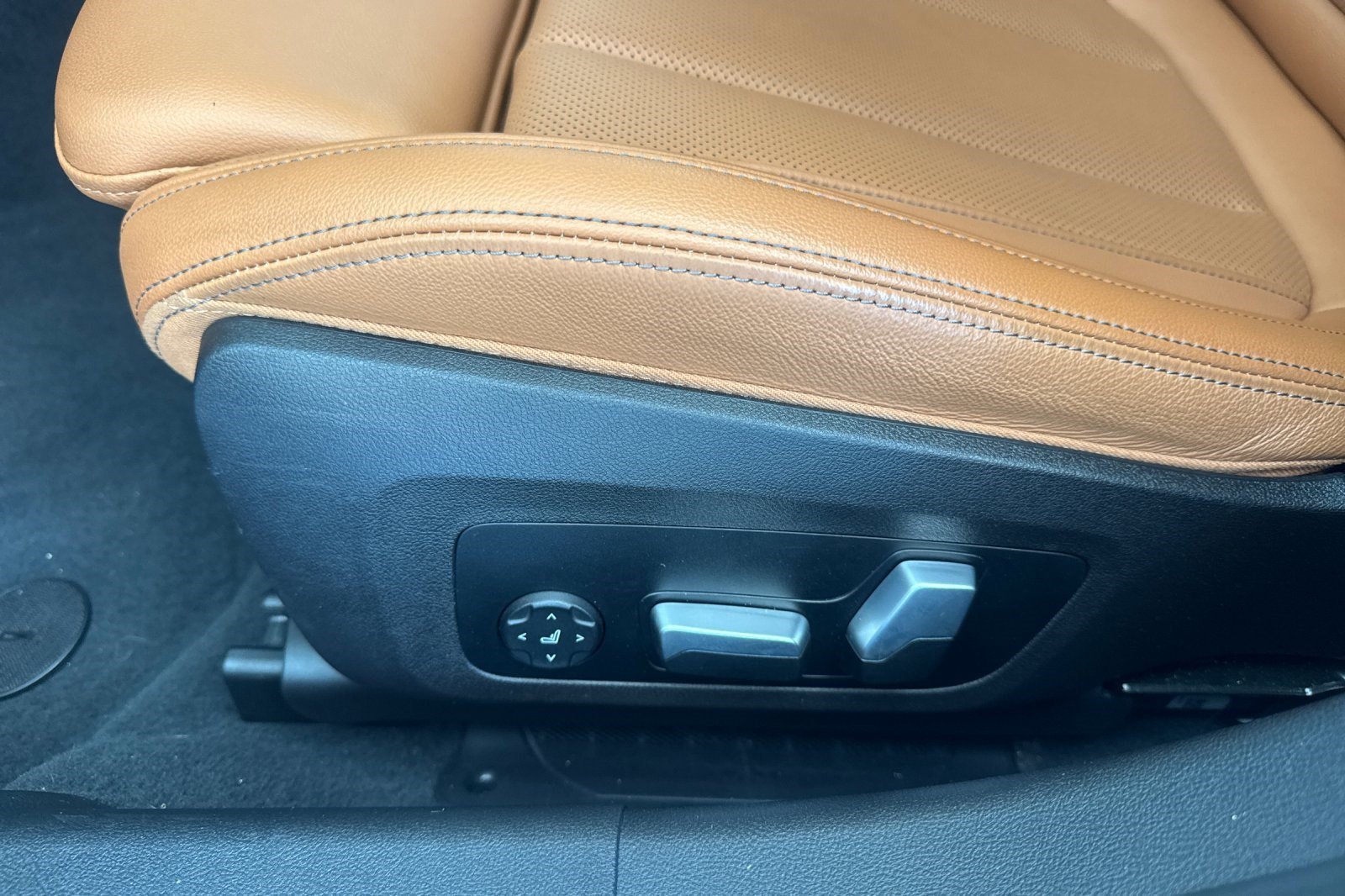 Used 2023 BMW M340i w/ Premium Package RWD image 15