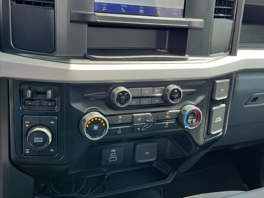 New 2026 Ford F250 XL w/ STX Appearance Package AWD/4WD image 31