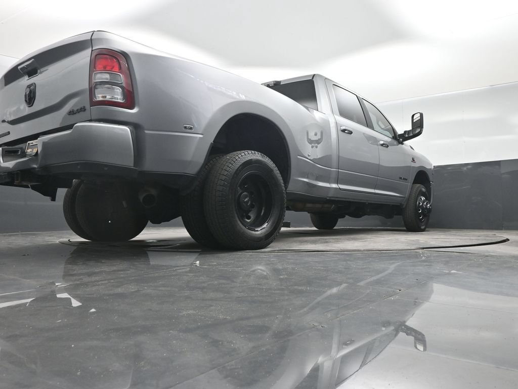 Used 2021 RAM 3500 Big Horn w/ Night Edition AWD/4WD image 30