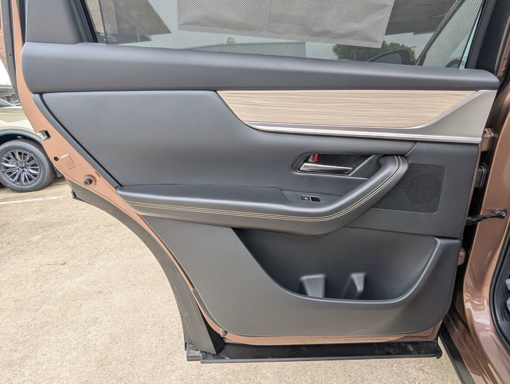 New 2026 MAZDA CX-70 SC Plus AWD/4WD image 8
