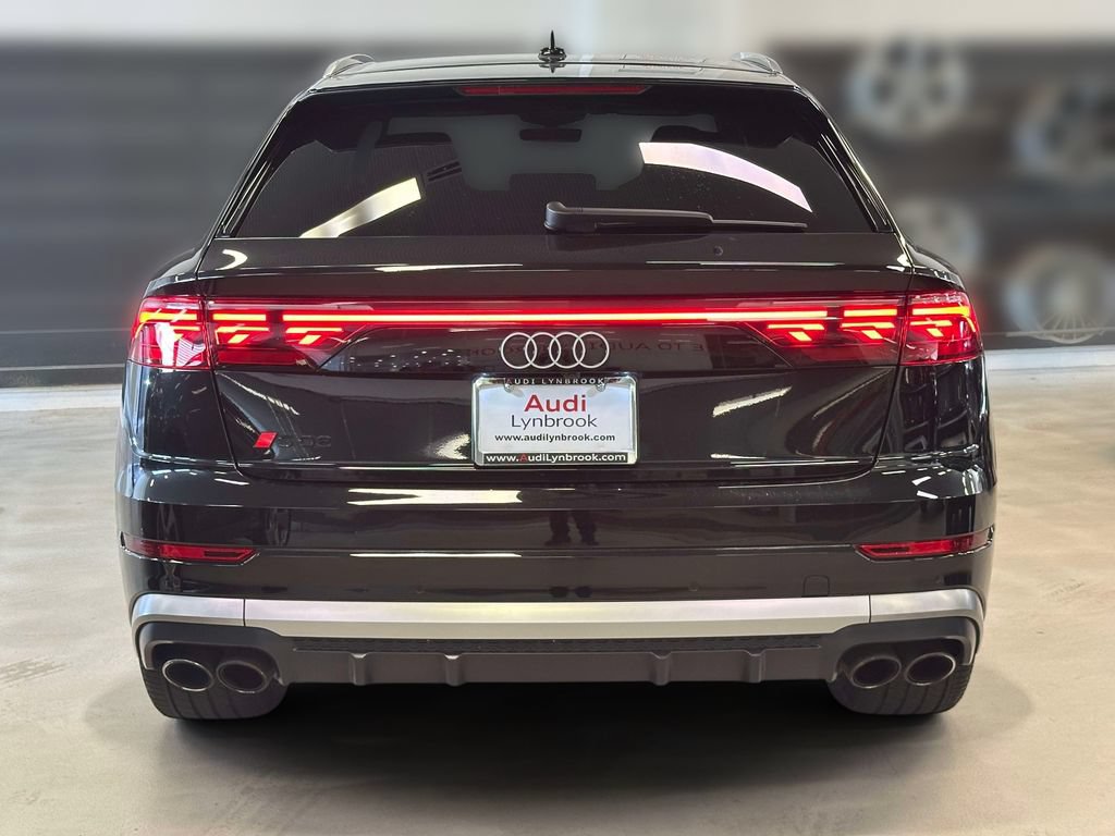 Used 2024 Audi SQ8 Prestige AWD/4WD image 5