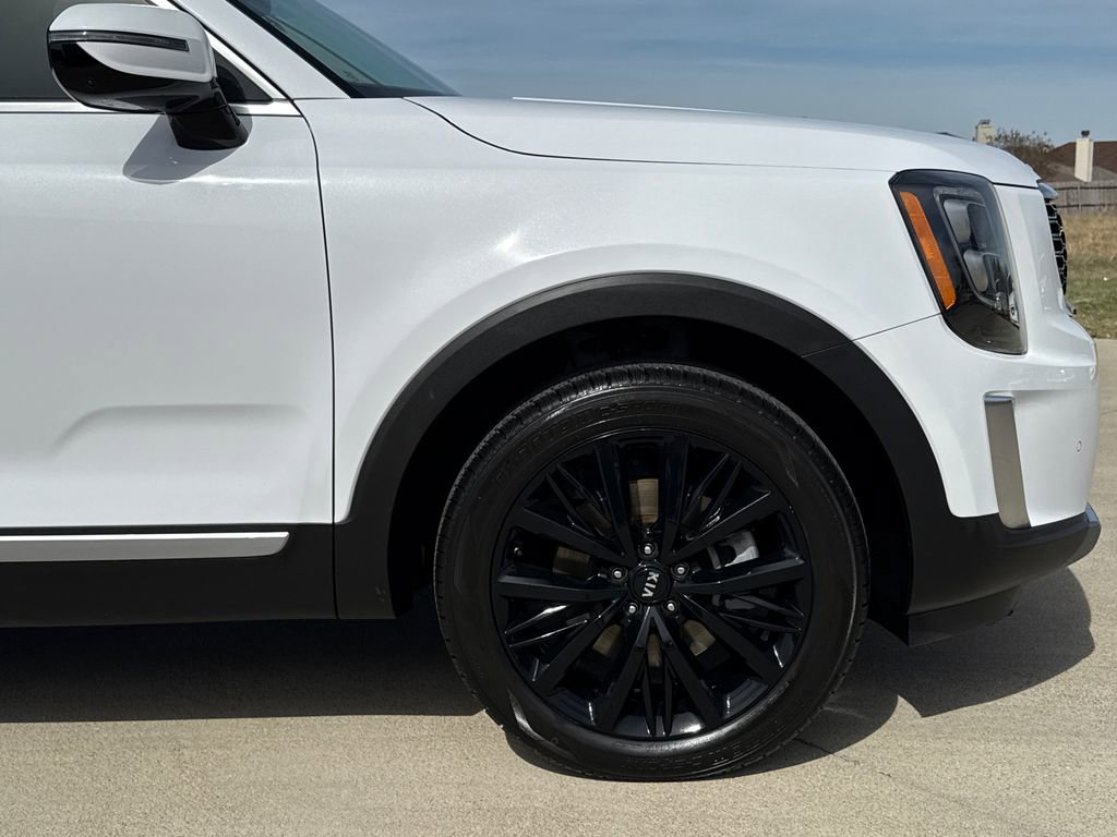 Used 2021 Kia Telluride SX w/ SX Prestige Package image 5