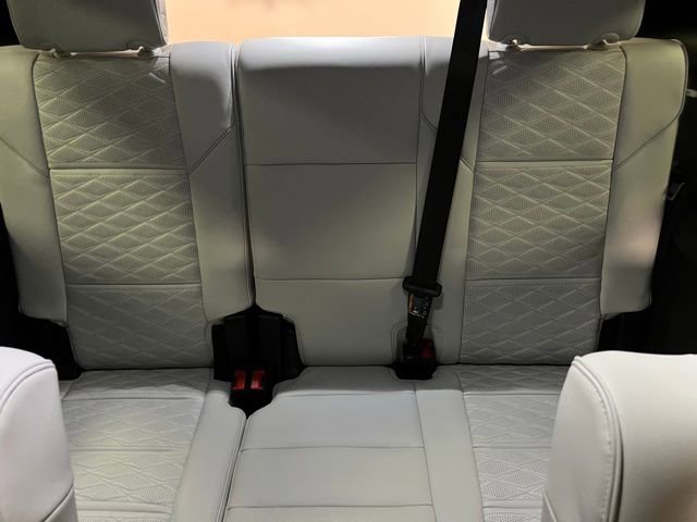 Certified 2025 Cadillac Escalade Sport Platinum w/ LPO, ONYX Package image 23