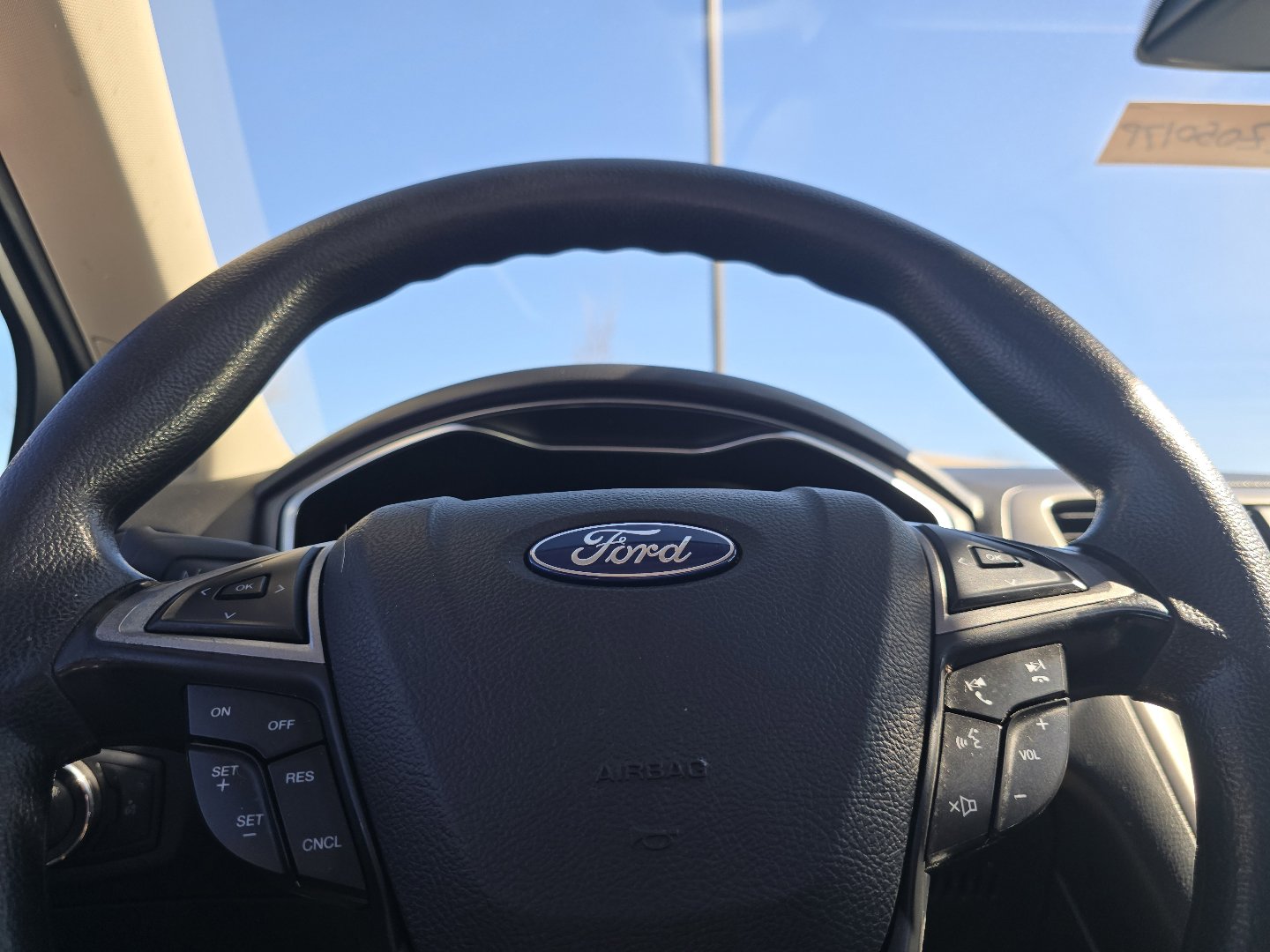 Used 2019 Ford Fusion SE AWD/4WD image 27
