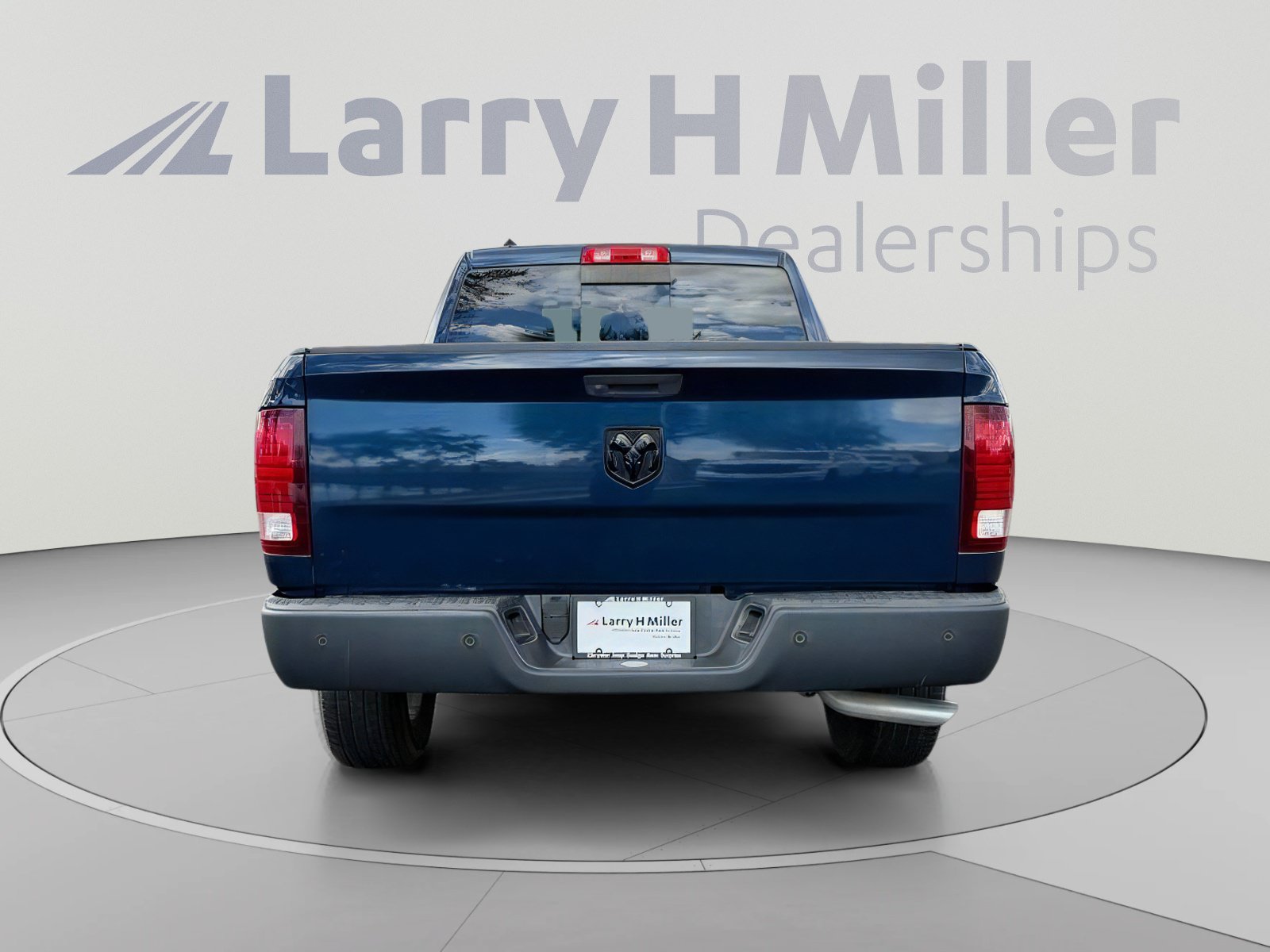 Used 2020 RAM 1500 Warlock w/ Electronics Group RWD image 5