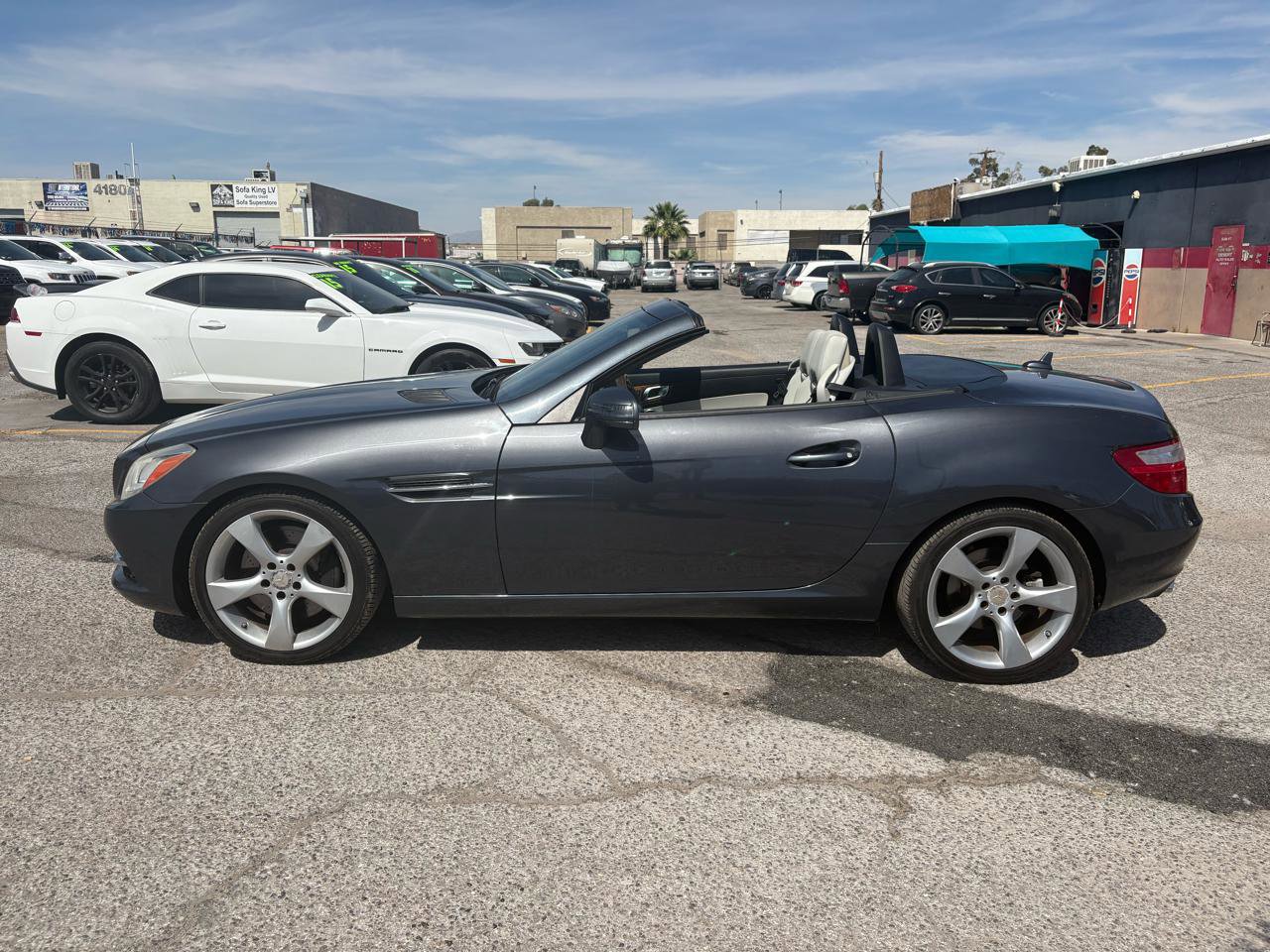 Used 2012 Mercedes-Benz SLK 350 image 3