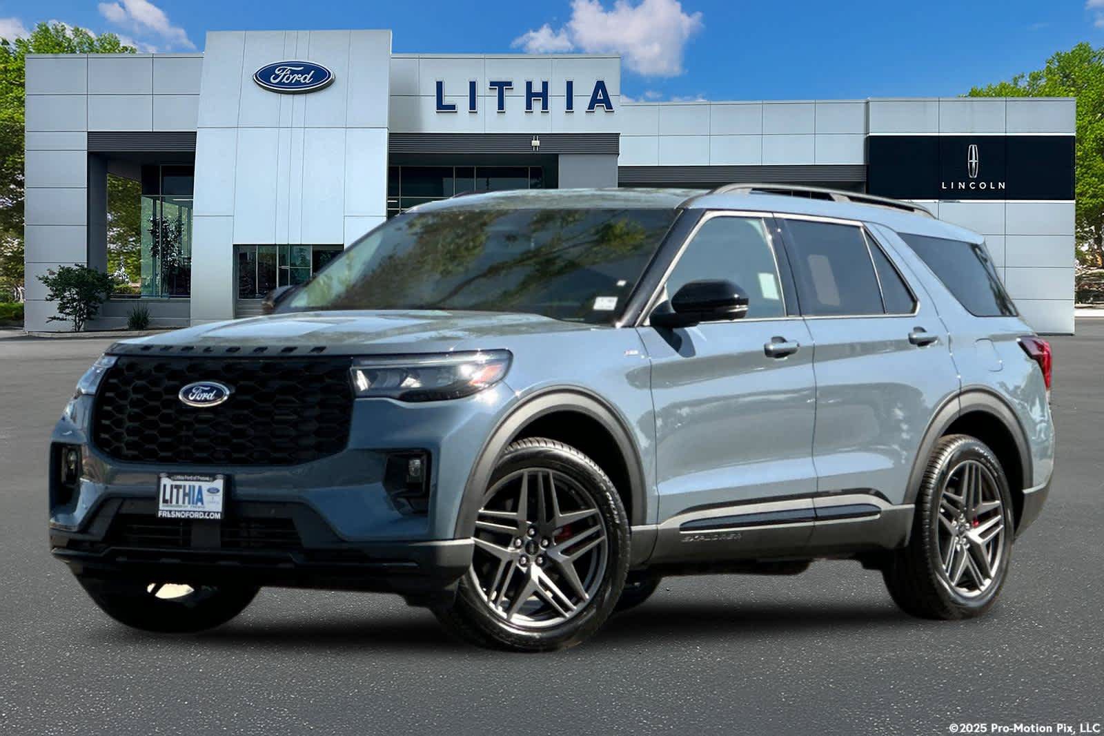 New 2026 Ford Explorer ST-Line w/ ST-Line Street Pack