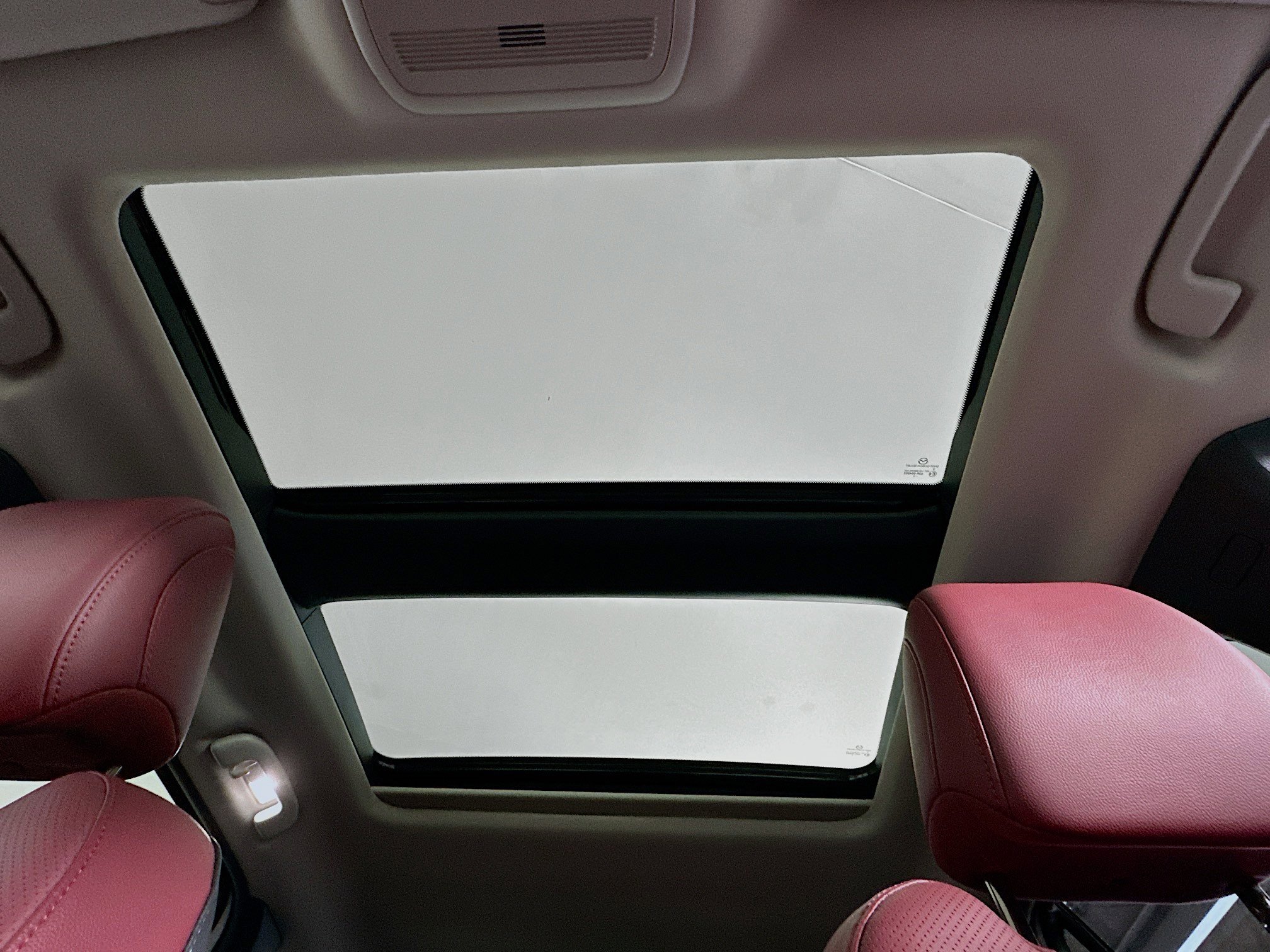 Used 2025 MAZDA CX-50 AWD 2.5 Hybrid w/ Premium Pkg image 25