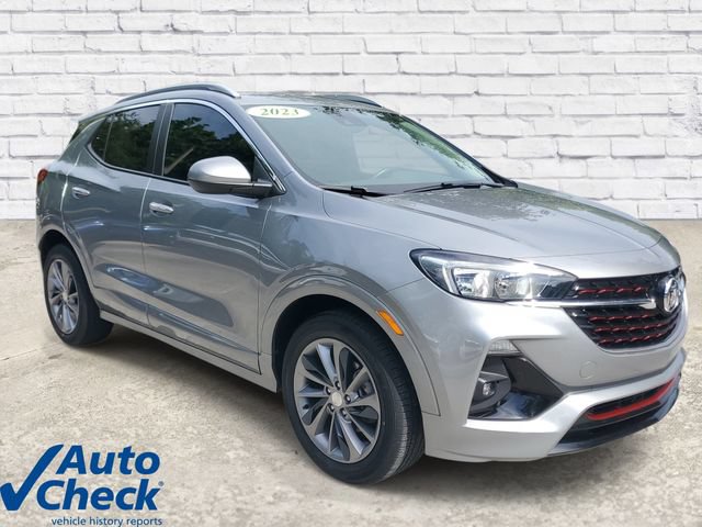 Used 2023 Buick Encore GX Select w/ Sport Touring Package FWD image 5