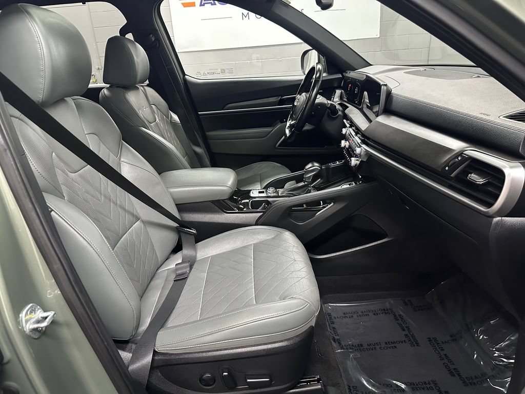 Used 2023 Kia Telluride EX X-Line AWD/4WD image 20