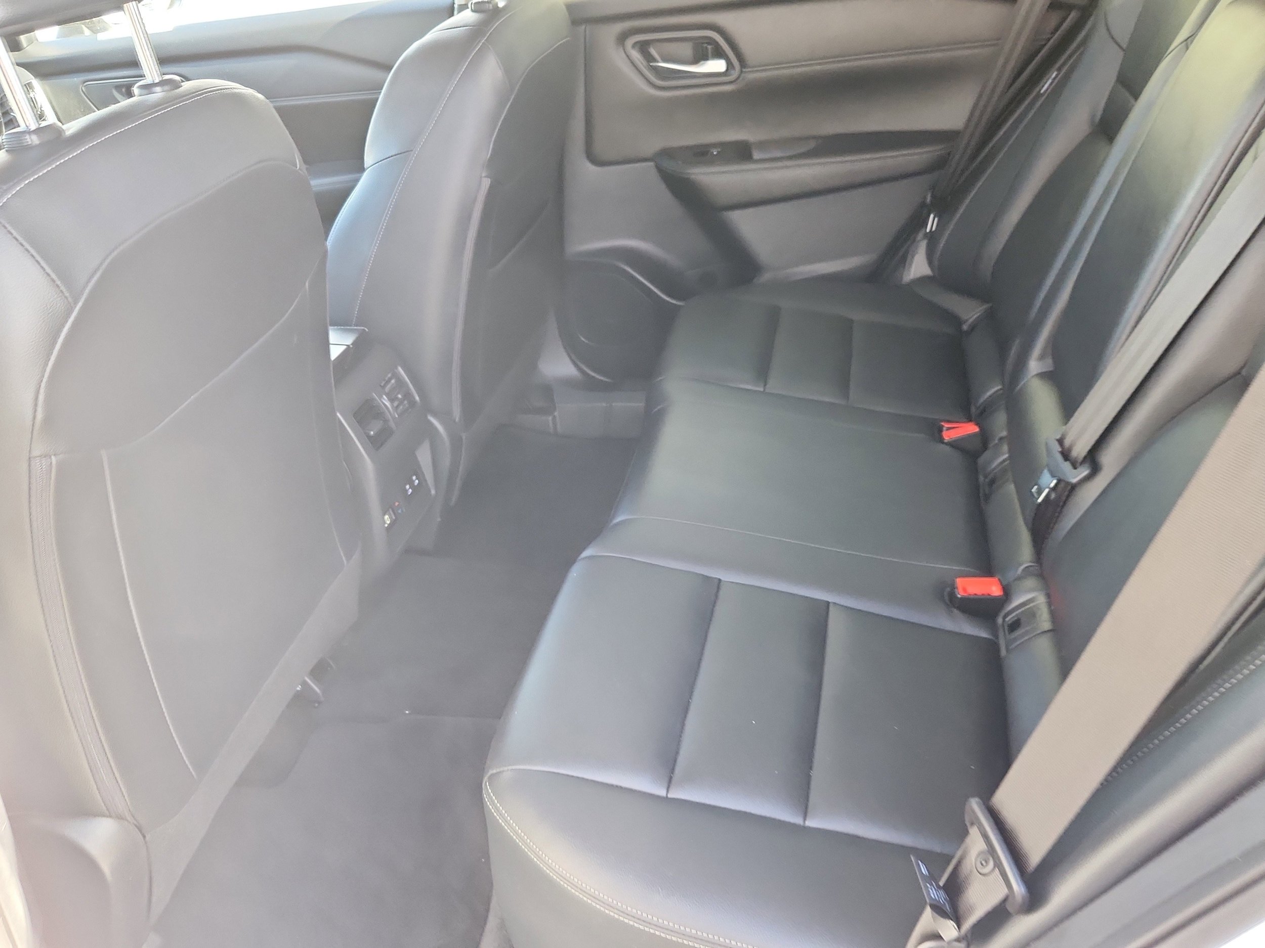 Used 2024 Nissan Rogue SL w/ SL Premium Package AWD/4WD image 11