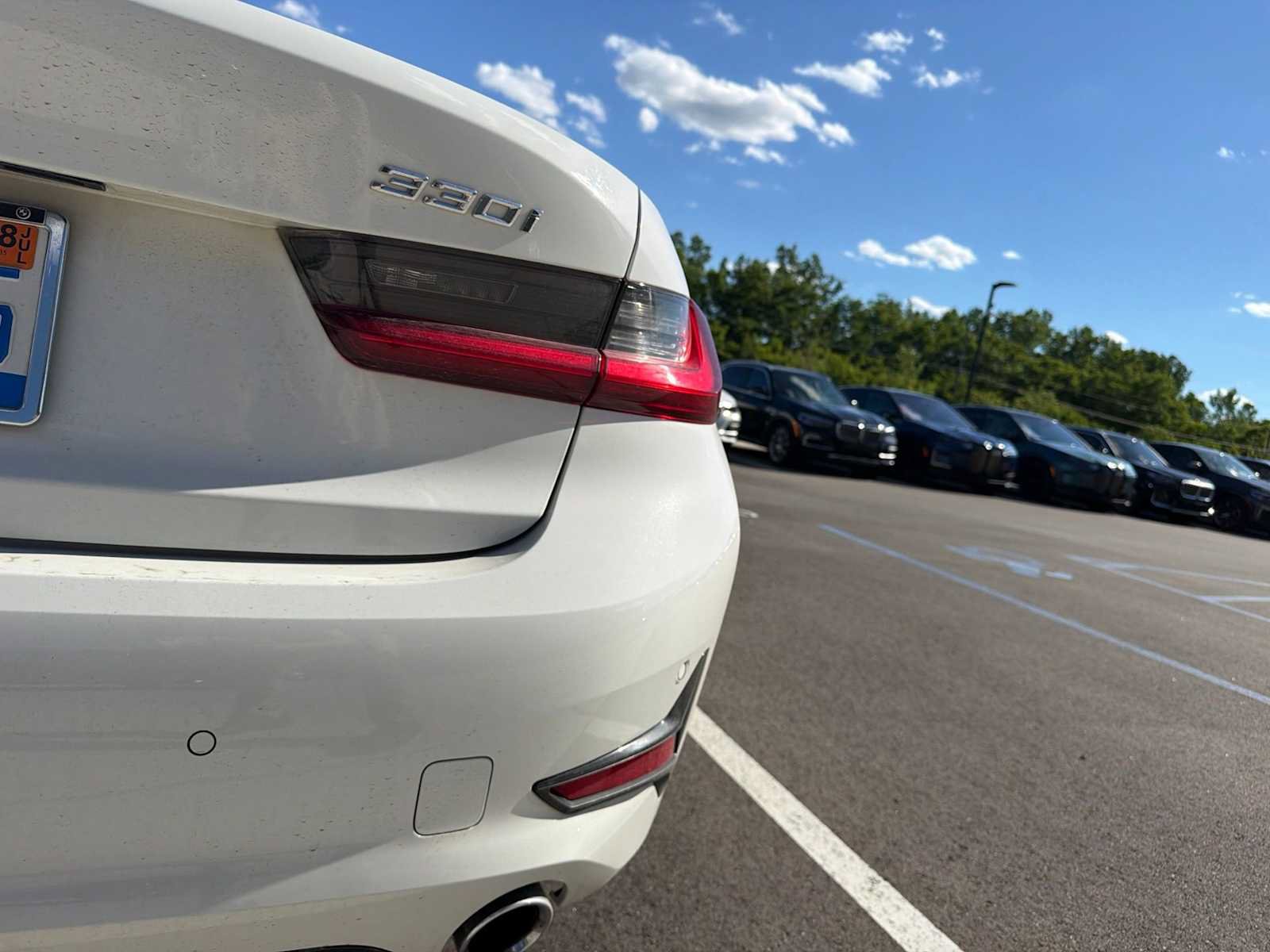Used 2020 BMW 330i xDrive Sedan w/ Premium Package AWD/4WD image 11