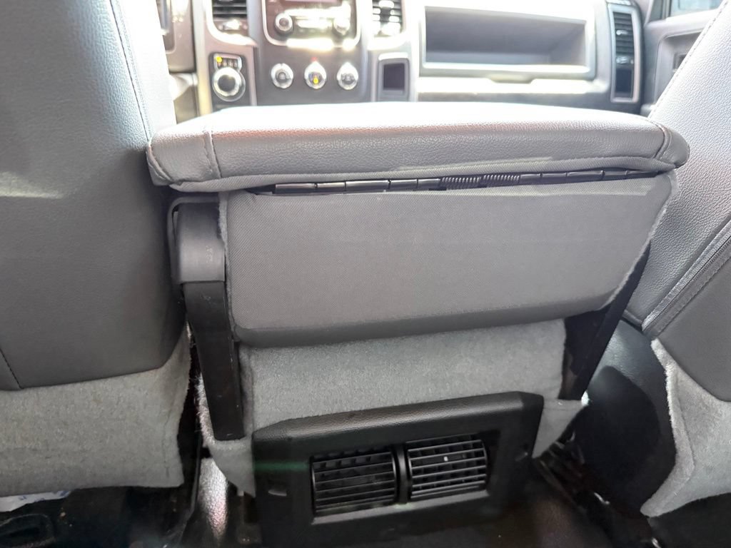 Used 2020 RAM 1500 Tradesman w/ Chrome Appearance Group AWD/4WD image 24