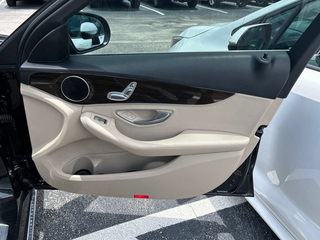 Used 2019 Mercedes-Benz C 300 Sedan image 40