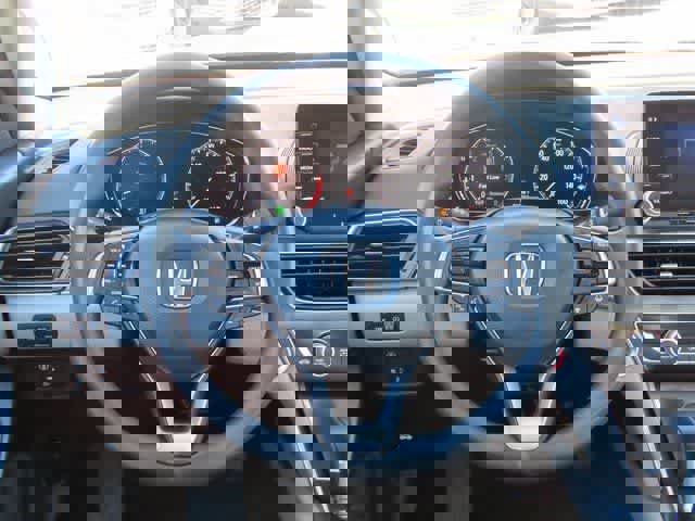 Used 2018 Honda Accord LX image 18