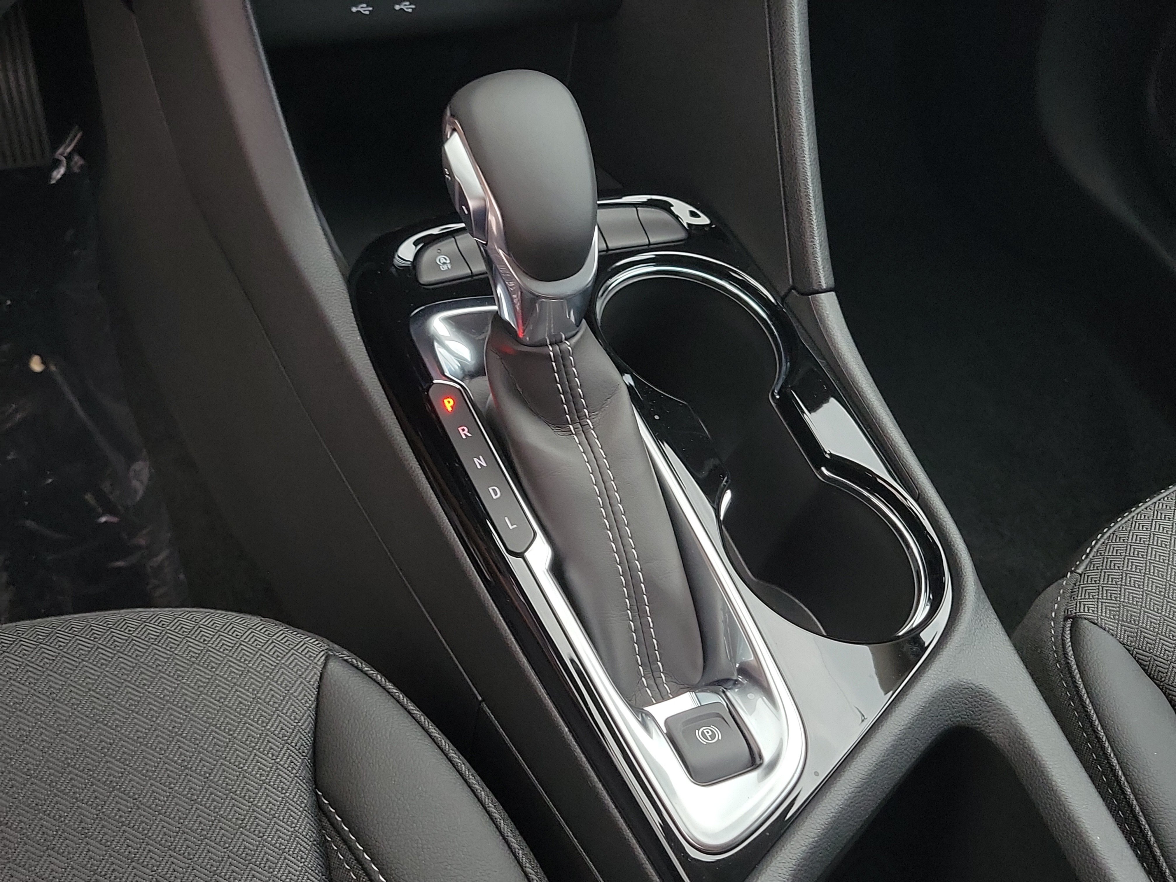 New 2026 Buick Encore GX Preferred w/ Comfort Package FWD image 30