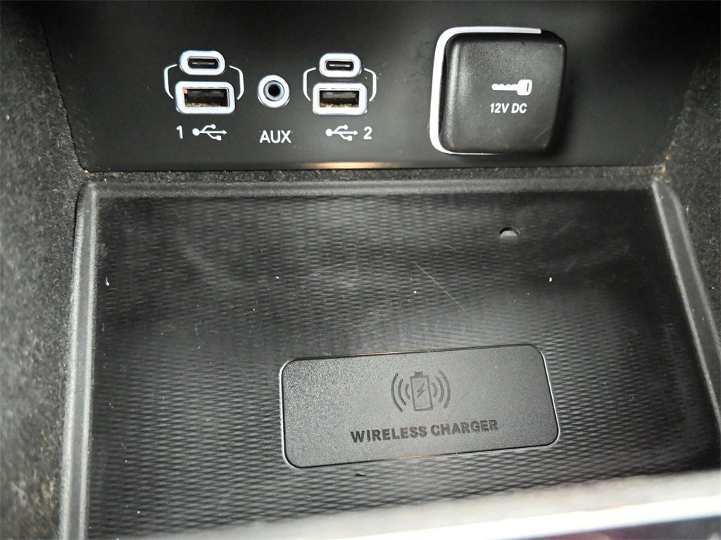 Used 2022 Jeep Grand Cherokee Altitude image 17