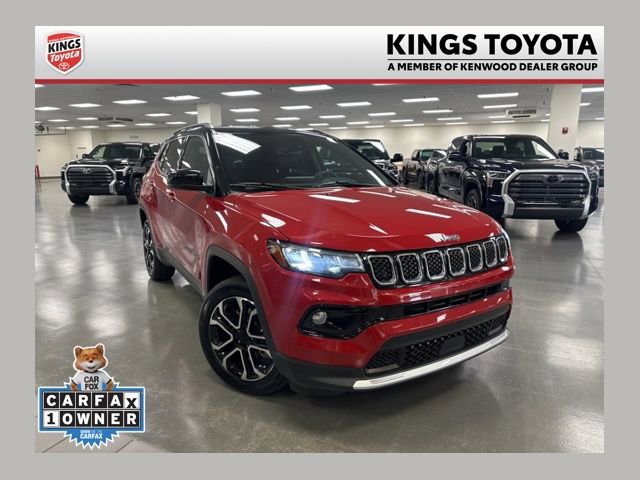 Used 2023 Jeep Compass Limited AWD/4WD image 1