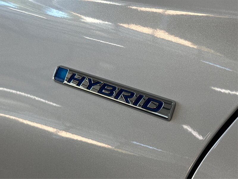 Used 2020 Honda Accord Hybrid image 17
