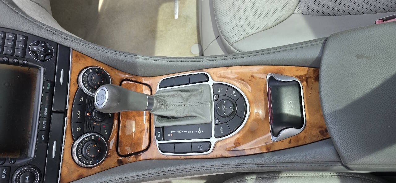 Used 2007 Mercedes-Benz SL 550 w/ AMG Sport Pkg image 16