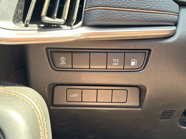 Certified 2024 MAZDA CX-90 Plug-In Hybrid w/ Preferred AWD/4WD image 30