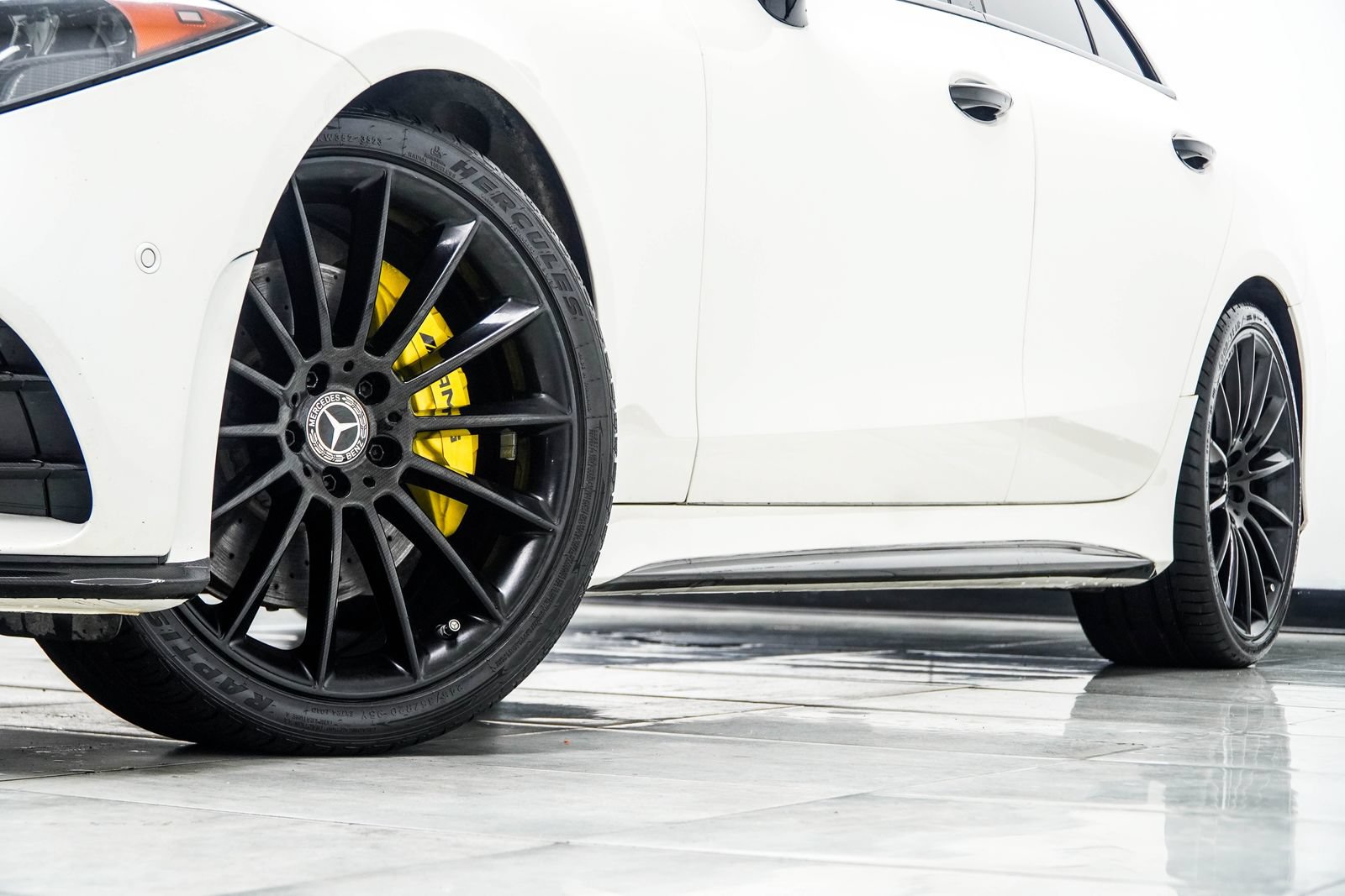 Used 2020 Mercedes-Benz CLS 450 w/ Night Package image 6