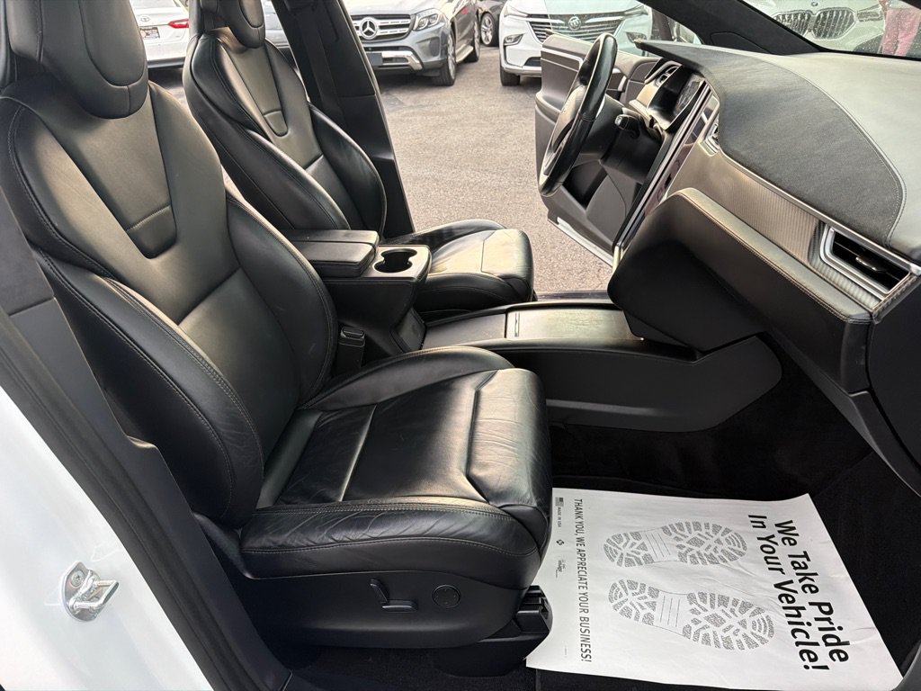 Used 2017 Tesla Model X 100D AWD/4WD image 38