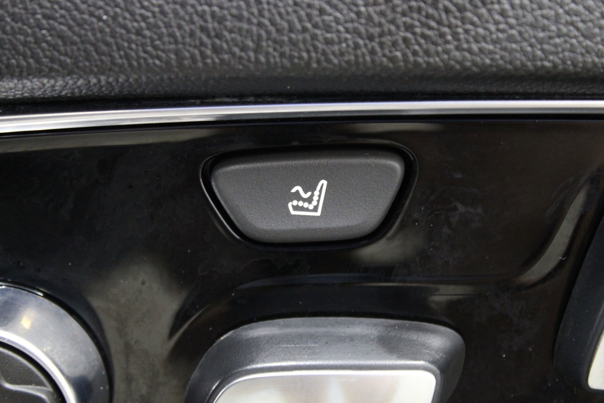 Used 2020 Cadillac Escalade ESV Platinum AWD/4WD image 52