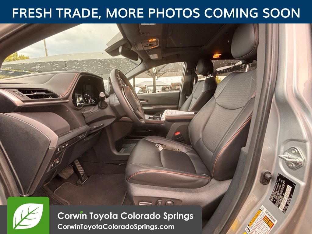 Used 2023 Toyota Sienna XSE w/ XSE Plus Package AWD/4WD image 10