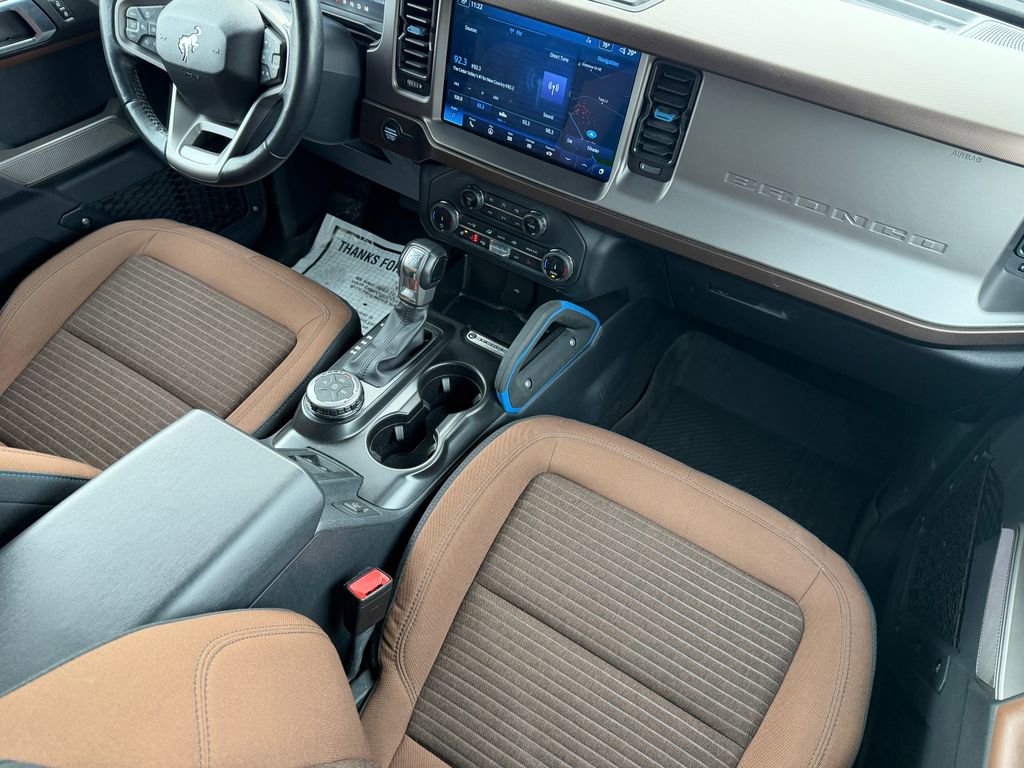 Used 2022 Ford Bronco Outer Banks image 16