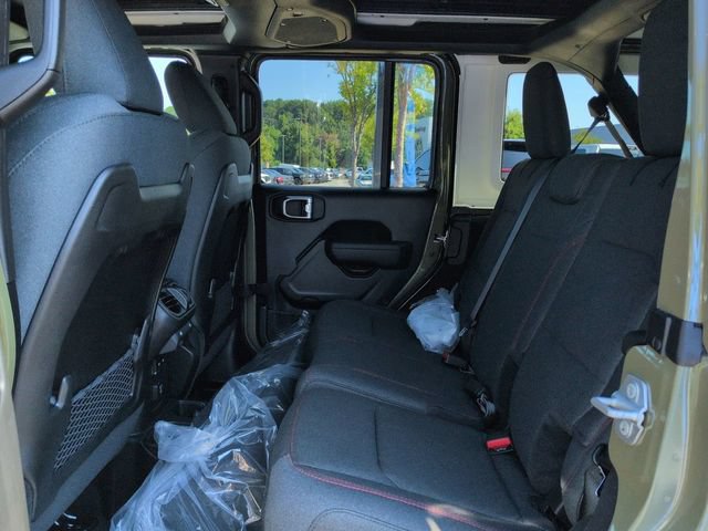 New 2025 Jeep Wrangler Unlimited Rubicon AWD/4WD image 13