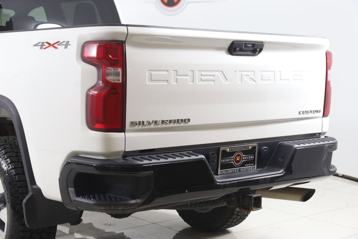 Used 2021 Chevrolet Silverado 2500 Custom w/ Custom Value Package AWD/4WD image 20