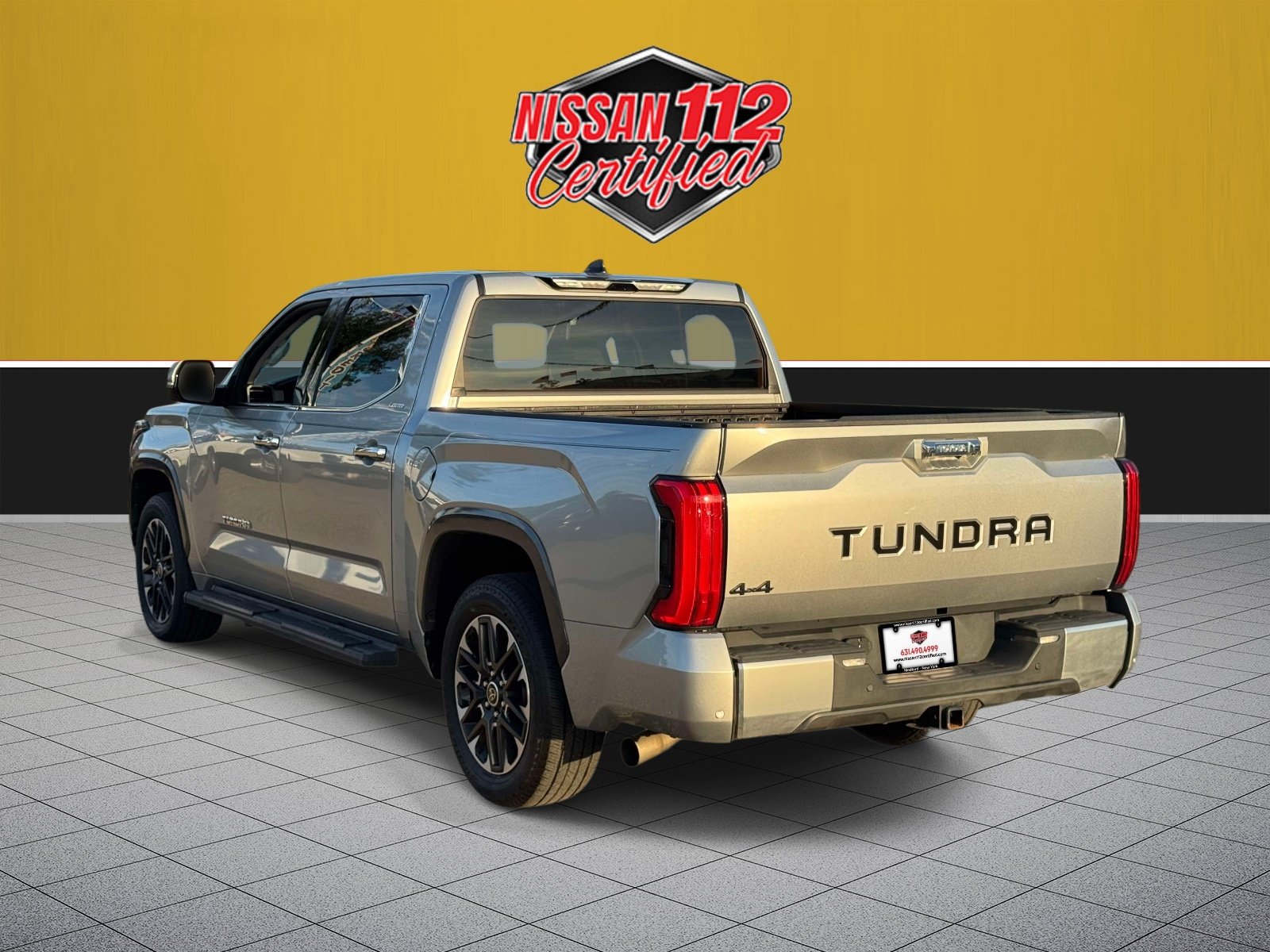 Used 2023 Toyota Tundra Limited w/ Power Package AWD/4WD image 6