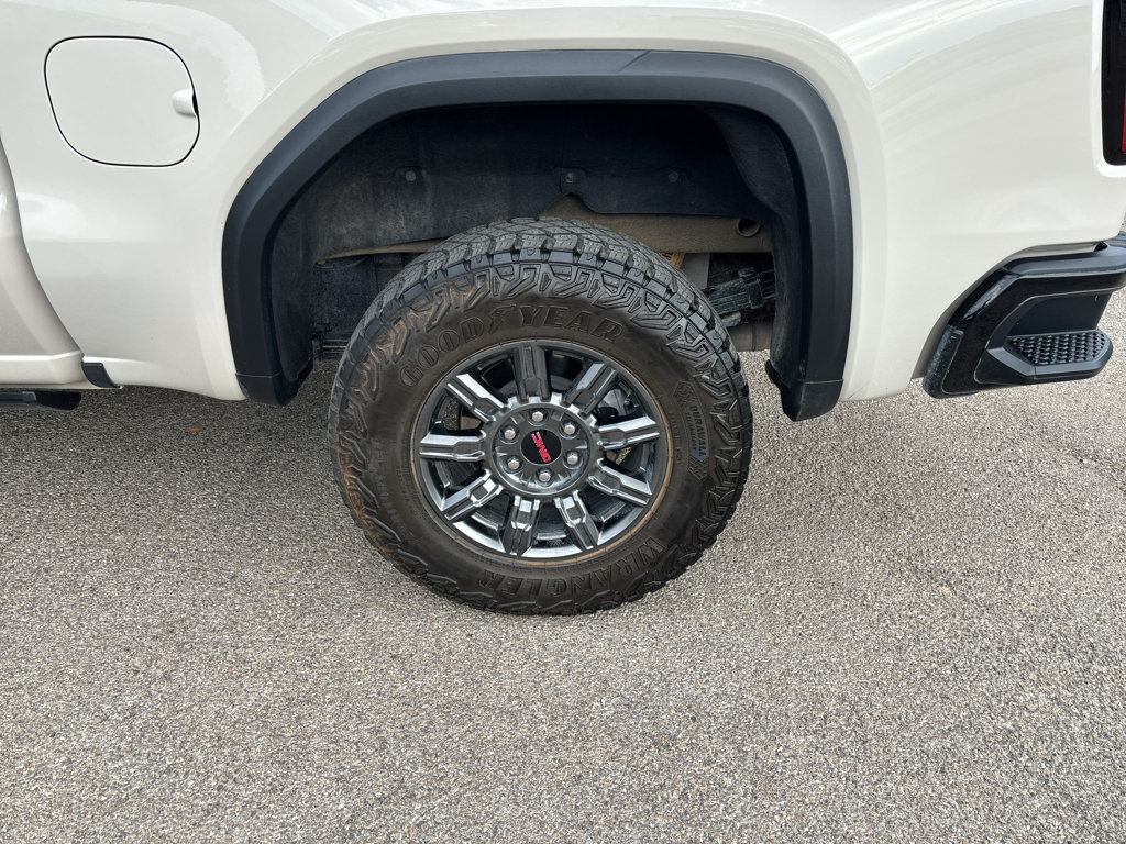 Used 2026 GMC Sierra 1500 AT4X AWD/4WD image 10