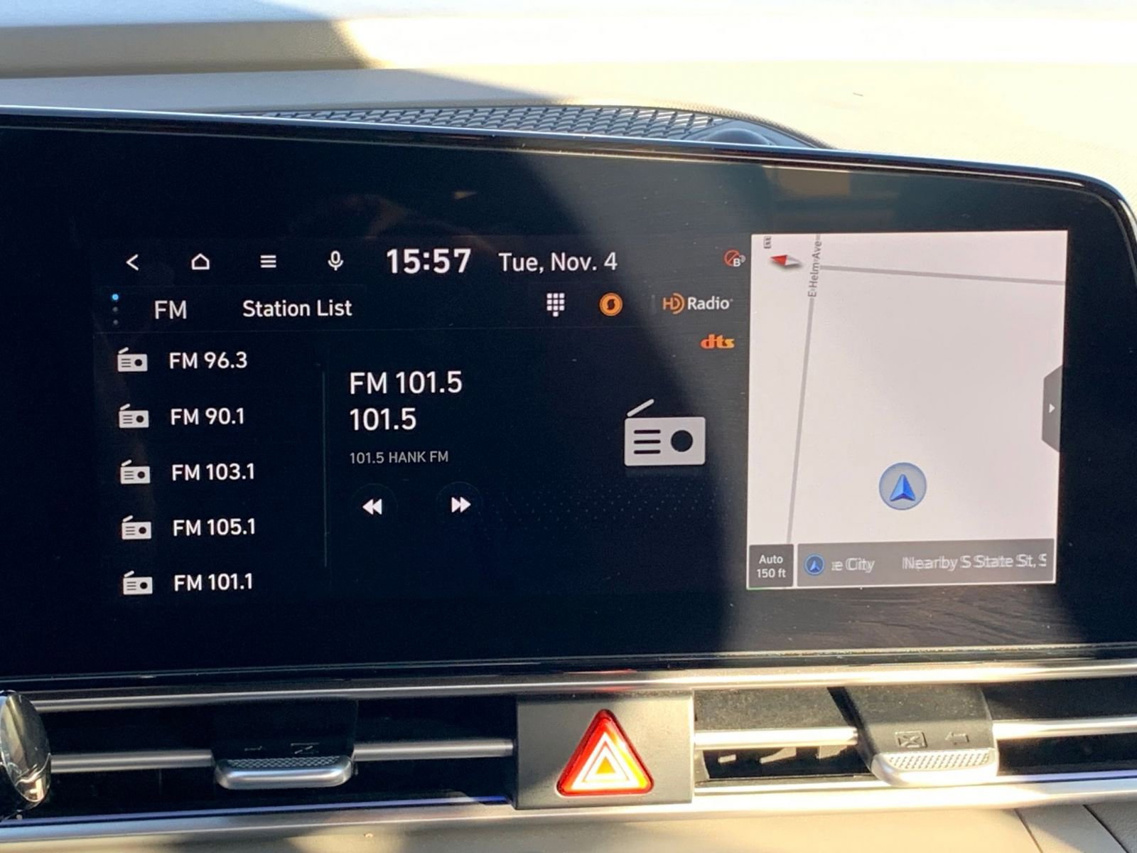 Used 2025 Hyundai Elantra SEL image 21