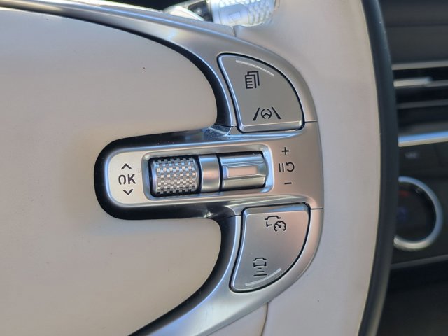 Used 2024 Genesis GV80 3.5T w/ Prestige Package image 16