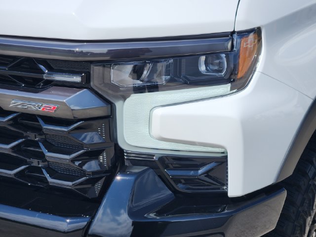 Used 2026 Chevrolet Silverado 1500 ZR2 AWD/4WD image 9