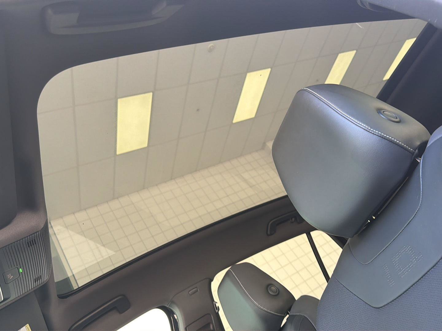 Certified 2023 Volkswagen ID.4 Pro S RWD image 14